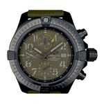 Breitling Avenger V13317101L1X1 (2024) - Groen wijzerplaat 45mm Titanium (1/8)