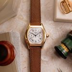 Cartier Tortue 2356 (2000) - White dial 34 mm Yellow Gold case (1/7)