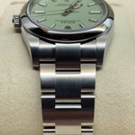 Rolex Oyster Perpetual 34 124200 (2025) - Green dial 34 mm Steel case (7/8)