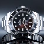 Rolex Submariner No Date 124060 (2023) - Zwart wijzerplaat 41mm Staal (1/6)