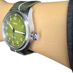 Oris Miles Tonneau 01 751 7761 4187-Set (2022) - Green dial 41 mm Steel case (5/8)