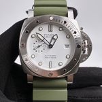 Panerai Submersible PAM01595 (2025) - White dial 44 mm Steel case (1/6)