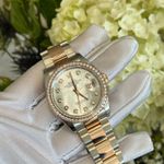 Rolex Datejust 36 126281RBR (2025) - Pearl dial 36 mm Steel case (6/7)