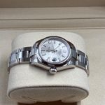 Rolex Lady-Datejust 279160 (2024) - Silver dial 28 mm Steel case (2/5)