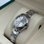 Rolex Lady-Datejust 279160 (2024) - Silver dial 28 mm Steel case (4/5)