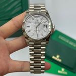 Rolex Day-Date 40 228239 (2023) - Grijs wijzerplaat 40mm Witgoud (6/8)