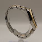 Rolex GMT-Master II 16713 (1989) - Black dial 40 mm Gold/Steel case (4/8)