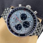 Breitling Navitimer 1 B01 Chronograph AB0138241C1A1 (2024) - Blue dial 43 mm Steel case (3/4)