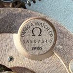 Omega Genève 166.121 (1973) - Blue dial 45 mm Gold/Steel case (4/8)