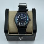 IWC Pilot IW326901 (2023) - Black dial 41 mm Ceramic case (3/8)