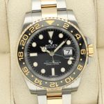 Rolex GMT-Master II 116713LN (2015) - Black dial 40 mm Gold/Steel case (1/8)