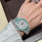 Patek Philippe Nautilus 7118/1453G-001 - (2/4)