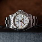 Rolex Explorer II 16570 (1999) - Wit wijzerplaat 40mm Staal (3/8)