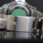 Rolex GMT-Master II 16713 (1994) - Black dial 40 mm Gold/Steel case (5/7)