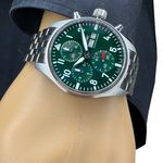 IWC Pilot Chronograph IW388104 (2024) - Groen wijzerplaat 41mm Staal (3/8)