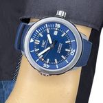 IWC Aquatimer Automatic IW328801 (2024) - Blauw wijzerplaat 42mm Staal (2/8)