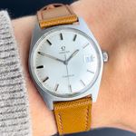 Omega Genève 136.041 (1968) - White dial 34 mm Steel case (2/8)