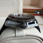 Omega Seamaster Planet Ocean 215.30.44.21.01.001 (2022) - Black dial 43 mm Steel case (3/8)