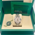 Rolex Datejust 36 126200 (2025) - Zilver wijzerplaat 36mm Staal (5/5)