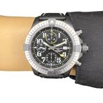 Breitling Avenger V13317101B1X1 (2024) - Black dial 45 mm Titanium case (7/8)