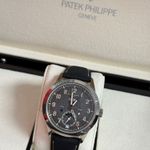 Patek Philippe Annual Calendar Travel Time 5326G-001 (2024) - Grey dial 41 mm White Gold case (7/8)