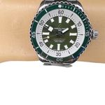 Breitling Superocean 44 A17376A31L1A1 (2024) - Groen wijzerplaat 44mm Staal (2/8)