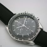 Omega Speedmaster Professional Moonwatch 310.32.42.50.01.001 (2024) - Black dial 42 mm Steel case (1/4)