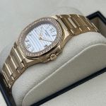 Patek Philippe Nautilus 7010/1R-011 - (4/8)