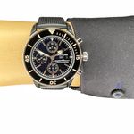 Breitling Superocean Heritage II Chronograph U13313121B1S1 (2024) - Black dial 44 mm Gold/Steel case (6/8)