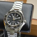 Omega Seamaster Planet Ocean 217.30.42.21.01.001 (2026) - Zwart wijzerplaat 42mm Titanium (7/8)