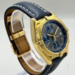 Breitling Chronomat K13048 (1997) - Blue dial 39 mm Yellow Gold case (2/8)