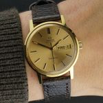 Omega Genève 166.0117 (1972) - Gold dial 35 mm Gold/Steel case (2/8)
