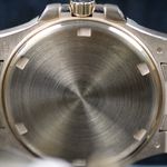 Patek Philippe Nautilus 7010R-012 (2022) - Gold dial 32 mm Rose Gold case (3/8)