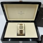 Patek Philippe Nautilus 7118/1R-010 - (1/8)