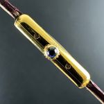 Cartier Tank 5057001 (1990) - Champagne dial 20 mm Gold/Steel case (4/8)