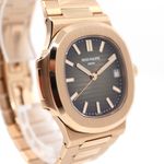 Patek Philippe Nautilus 5711/1R-001 (2019) - Bruin wijzerplaat 40mm Roségoud (7/8)