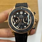 Omega Seamaster Diver 300 M 210.62.44.51.01.001 (2023) - Black dial 44 mm Rose Gold case (6/8)