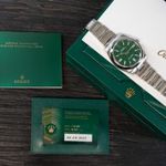 Rolex Oyster Perpetual 41 124300 (2023) - Green dial 41 mm Steel case (2/8)