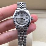 Rolex Lady-Datejust 279174 (2025) - Zilver wijzerplaat 28mm Staal (1/5)