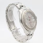 Rolex Yacht-Master 40 16622 (2004) - Zilver wijzerplaat 40mm Staal (2/8)