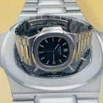 Patek Philippe Nautilus 5711/1A-010 (2011) - Blue dial 40 mm Steel case (1/7)