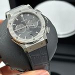 Hublot Classic Fusion Chronograph 541.NX.7070.LR (2024) - Grey dial 42 mm Titanium case (7/8)