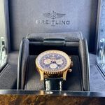 Breitling Navitimer 01 (46 MM) RB012721/BD10 (2024) - Zwart wijzerplaat 46mm Roodgoud (2/8)