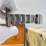 Rolex Submariner Date 16610 (2001) - Black dial 40 mm Steel case (8/8)