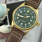 IWC Pilot IW326802 (2024) - Groen wijzerplaat 39mm Brons (1/7)