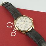 Omega De Ville Trésor 435.53.40.22.02.001 (2024) - Silver dial 40 mm Yellow Gold case (1/7)