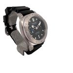 Panerai Luminor Submersible PAM02973 (2024) - Black dial 42 mm Steel case (5/7)