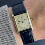 Cartier Tank Vermeil 681006 (1984) - Champagne wijzerplaat 23mm Goud/Staal (2/8)