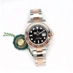 Rolex GMT-Master II 126711CHNR (2021) - Black dial 40 mm Gold/Steel case (7/8)