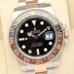 Rolex GMT-Master II 126711CHNR (2021) - Black dial 40 mm Gold/Steel case (1/8)